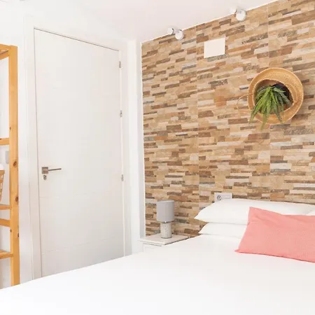 Хостел Picnic Dreams Boutique Малага