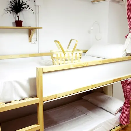 Picnic Dreams Boutique Hostel